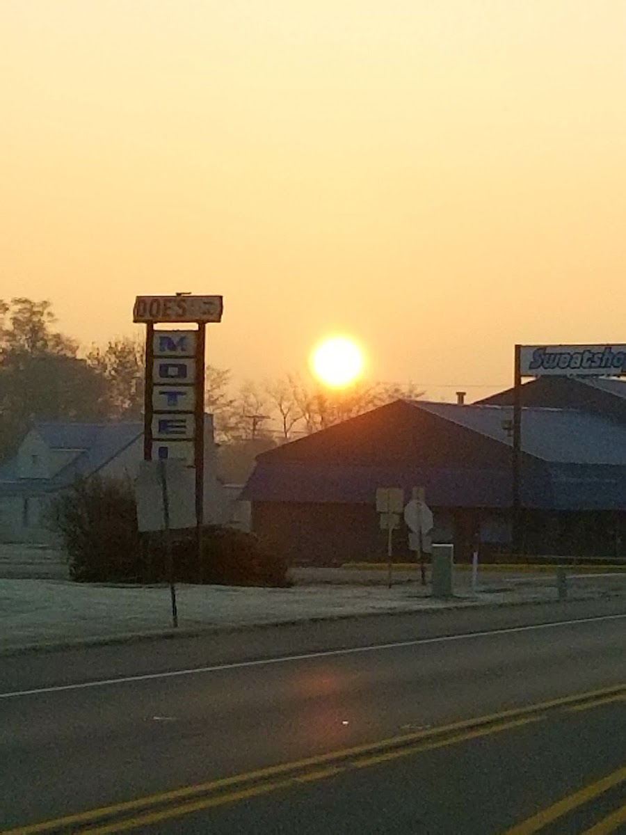 Doe's Motel